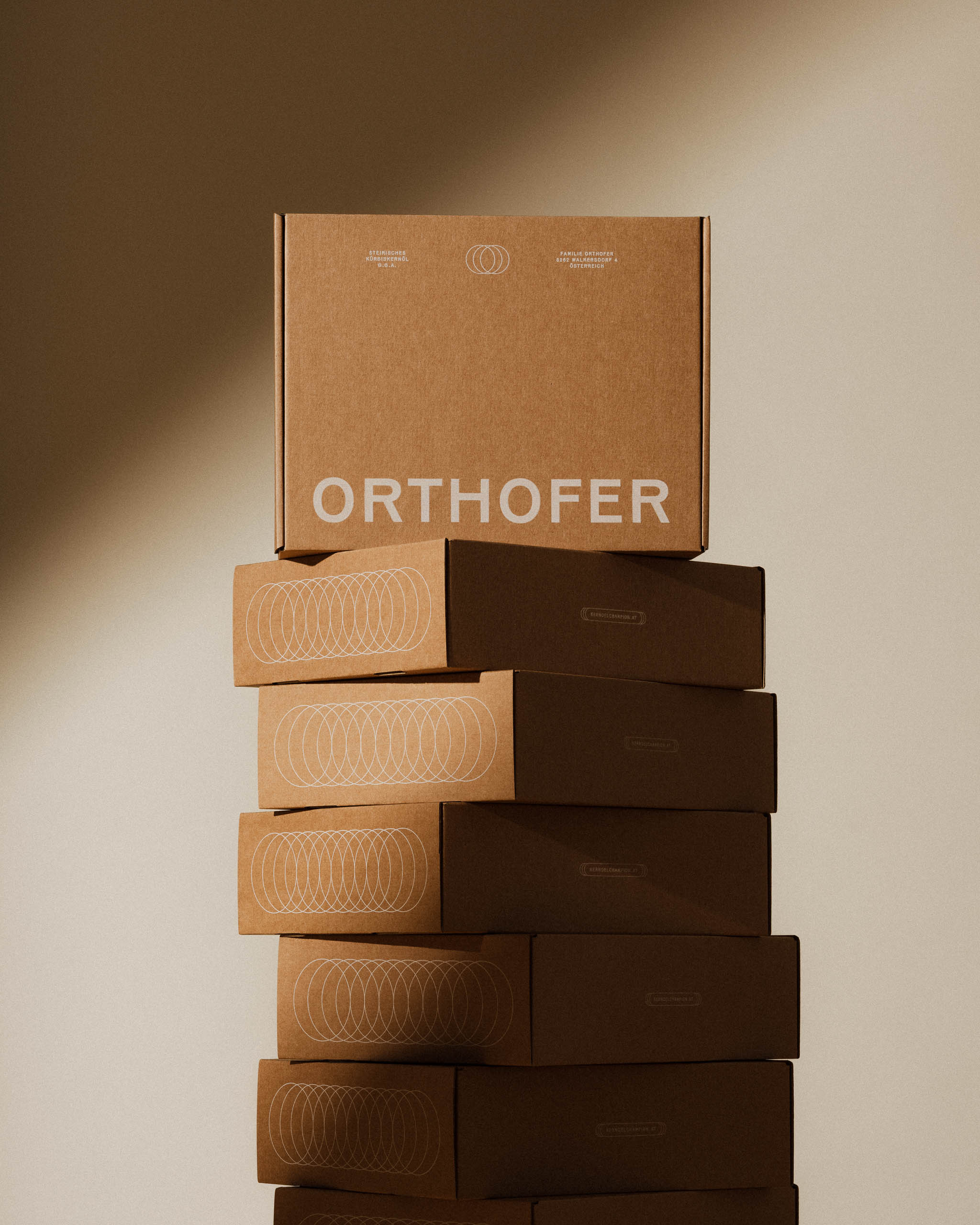 ORTHOFER_©_Lukas_Diemling_2026_Web_15